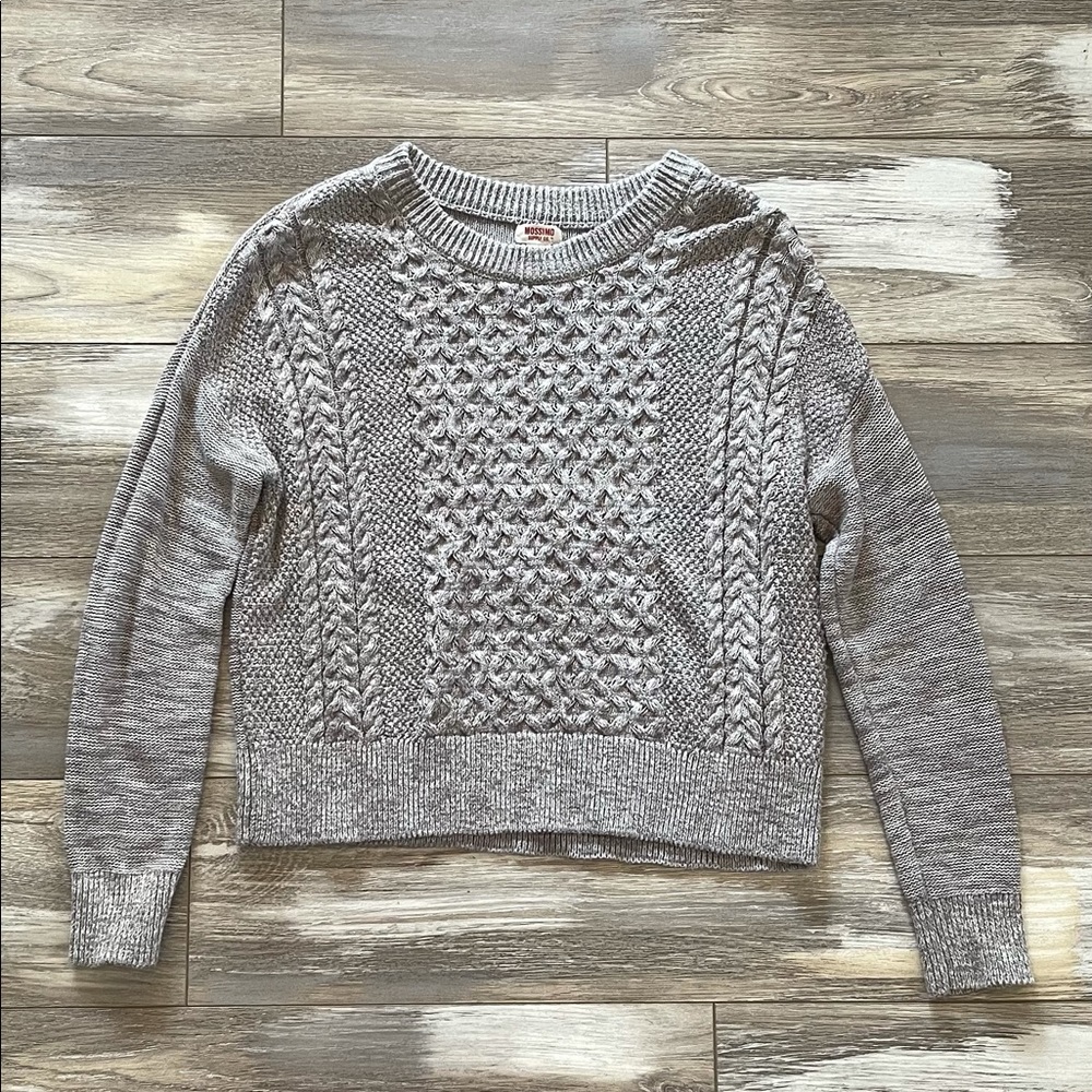Mossimo cable knit sweater